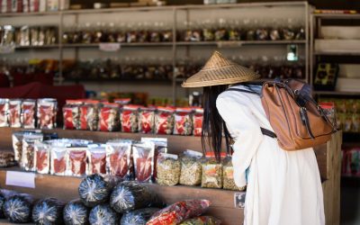 Indikasi Geografis di Indonesia: Strategi Hukum untuk Produk Lokal